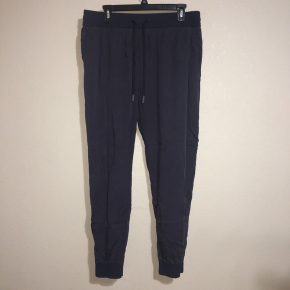 Lululemon Jogger - Picture 5 of 7